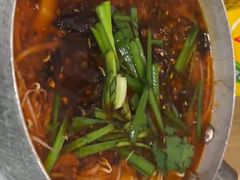 -叶伟胡辣壳面(两路口店)