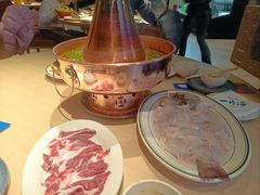 -日进一片海.生腌海鲜火锅.宵夜烧烤(三里屯总店)