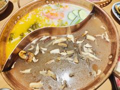 -洱火云南酸菜牛肉火锅(石景山当代商城店)