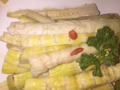 -山城年华老火锅(玉林店)