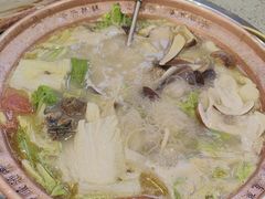 -阿婆情腊排骨火锅(金虹路店)
