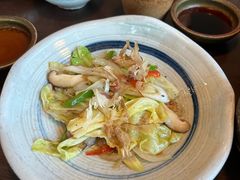 -万岛日本料理铁板烧(万泰国际店)
