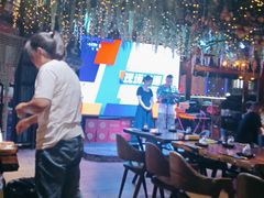 -酒座音乐主题串吧(滑翔西社区店)