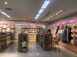 -孩子王(繁花中心店)
