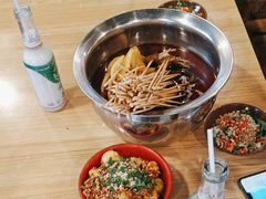 -拐枣巷小串串(财大店)
