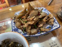 椒盐旁皮鱼-洞天食府(北大街店)
