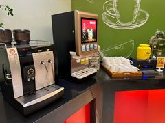 -亮马河饭店翠雅咖啡厅