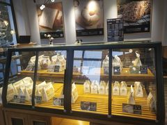 面包甜点陈列柜-糖兜家手工吐司(唐人街店)