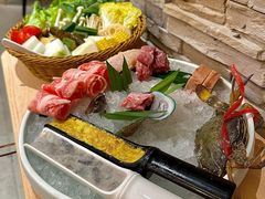 -樾餐厅泰式海鲜火锅(民歌湖店)