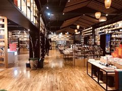 -新华书店(解放中路店)