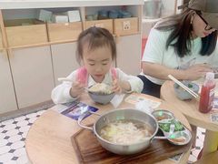 -小满手工粉(杭州滨江龙湖店)