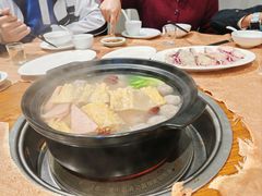 -濠轩阁特色生蚝火锅总店