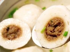 -牛魔王时尚回转餐厅