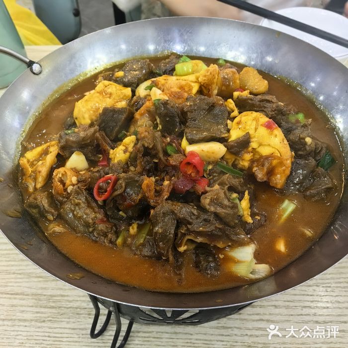 英子家庭菜馆(系马桩店)牛腩荷包蛋图片