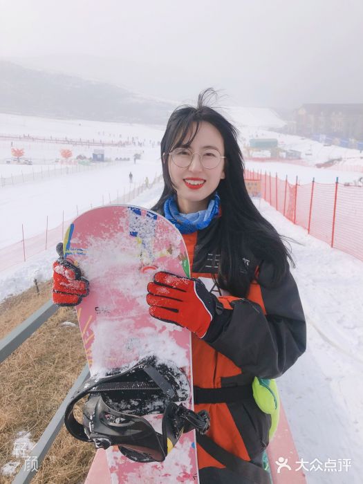 玉龙湾滑雪场图片