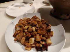 宫保鸡丁-京味斋·北京烤鸭(新源街店)