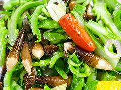 -粤盛海鲜平价店(洛溪食街店)