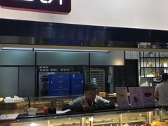 面包甜点陈列柜-幸福西饼面包茶饮(车公庙店)