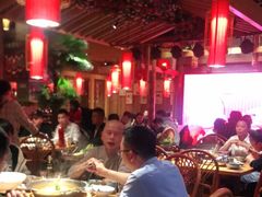 -野山舂·贵州现舂酸汤火锅(鸿通城店)