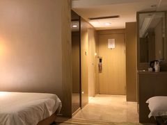 -南京双门楼宾馆(盐仓桥地铁站阅江楼店)