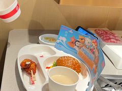 -海底捞火锅(武胜路凯德广场店)