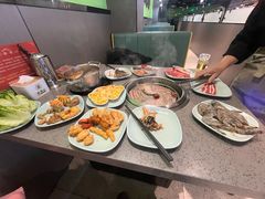 -金滏山烤肉·海鲜·火锅自助餐厅(襄阳万达店)