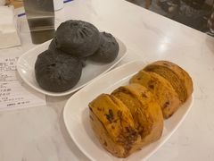 -李与白包子铺(桐梓林店)