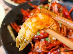 -巴厘龙虾·榜首油焖大虾(音乐学院·沿江酒馆店)