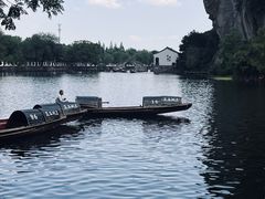 -绍兴东湖风景区