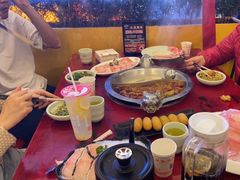 -钢管厂五区小郡肝串串香(滨江店)