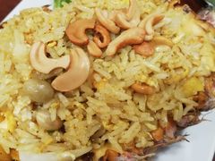 -Dang restaurant (patong phuket)