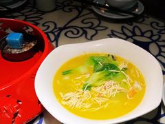 -卢大鲜鱼头捞饭(美利广场店)