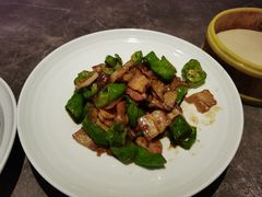 -闫府私房菜·百年鲁菜(恒隆店)