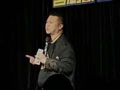 -喜剧部落脱口秀(三里屯工体店)
