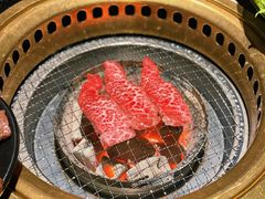-山川小町·极番烧肉(新地假日广场店)