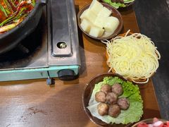 -黔有有贵州酸汤夺夺粉火锅(五味十字店)