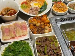 -海底捞火锅(金山百联店)