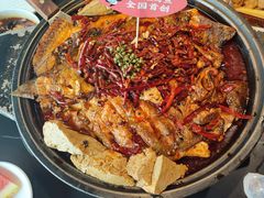 -辣尚瘾·烤鱼·新川菜(交大直营店)