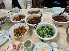 -笨罗卜浏阳菜馆(龙华鹏润达店)