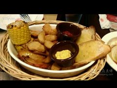 -Mr.Pizza米斯特比萨(盐城聚龙湖店)