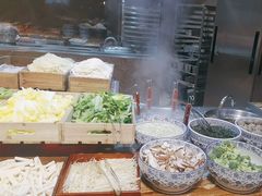 -厦门希尔顿逸林酒店·圆聚自助餐厅(五缘湾店)