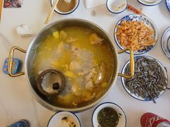 -朴小妹人参鸡汤火锅(长白山万达店)
