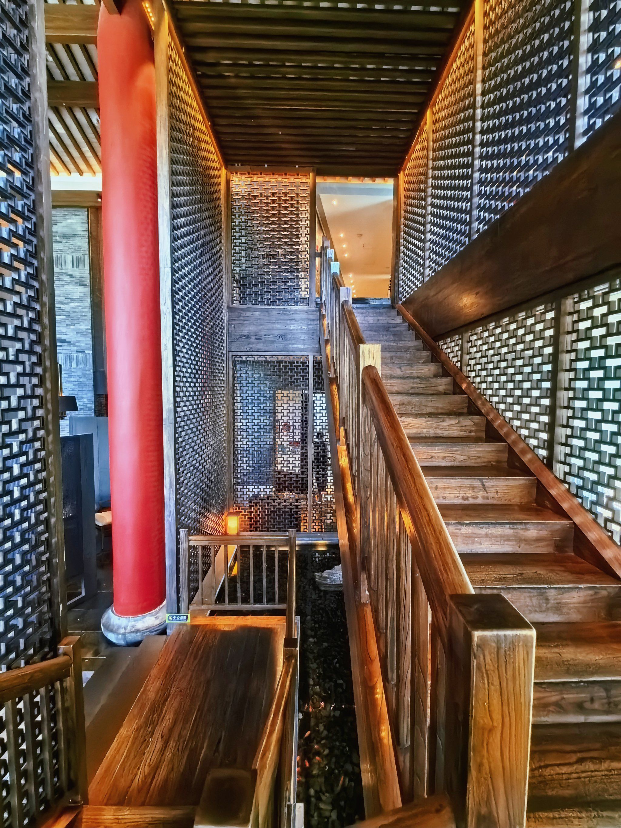 上海这种高级餐厅都是谁在吃啊