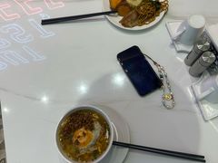 -上海浦东中心万枫酒店