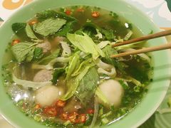 -越弥越南传统美食馆