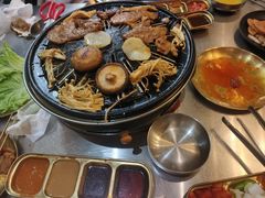 -胡悦里韩式烤肉(芝罘万达广场店)