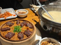 腊味蒸饭-乔街深夜食堂·台州菜·高压锅生蚝(杭州总店)