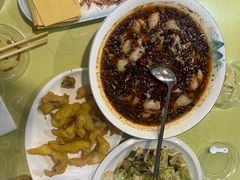 -雪湖煜辰鱼头老店(雪野湖店)