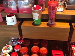零售区-星巴克臻选(天津鲁能中心一店)