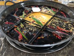 -正南齊北重庆老火锅(光华村直营店)